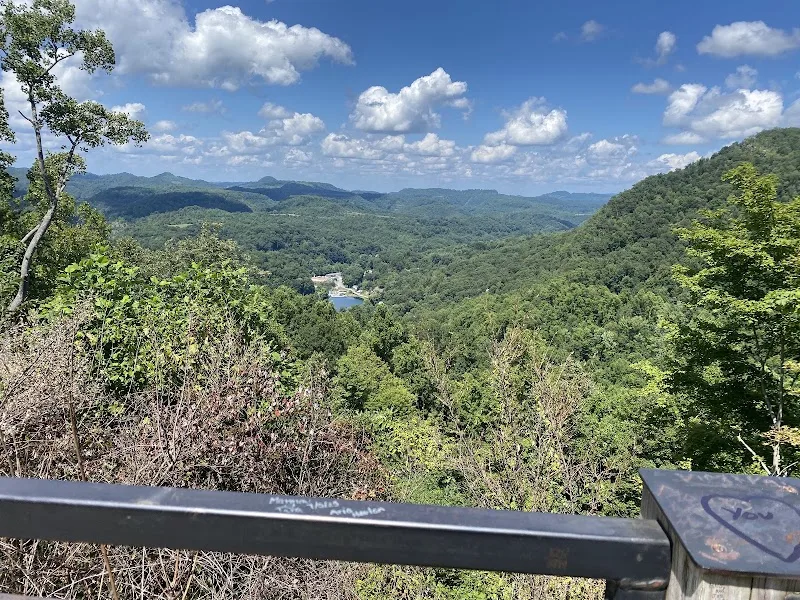 Combs Overlook
