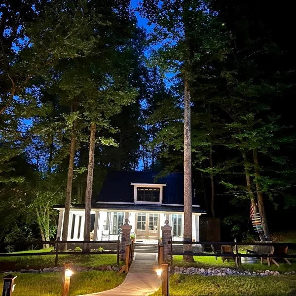 Red Dog Cottage