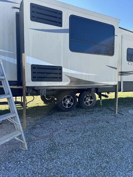 Matthews Rv Repair LlC
