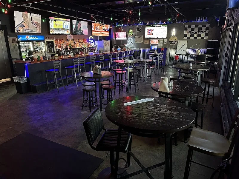 606 Bar & Grill