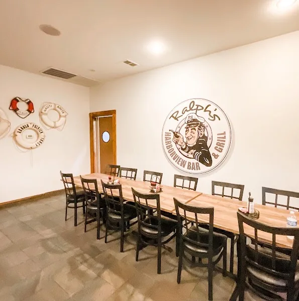 Ralph's Harborview Bar & Grill at Moors Resort