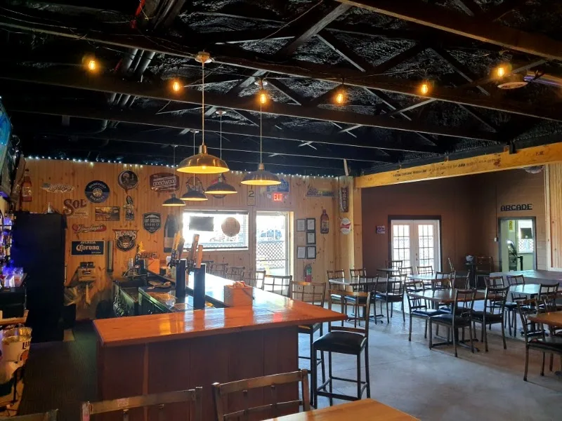 Between The Lakes Tap House