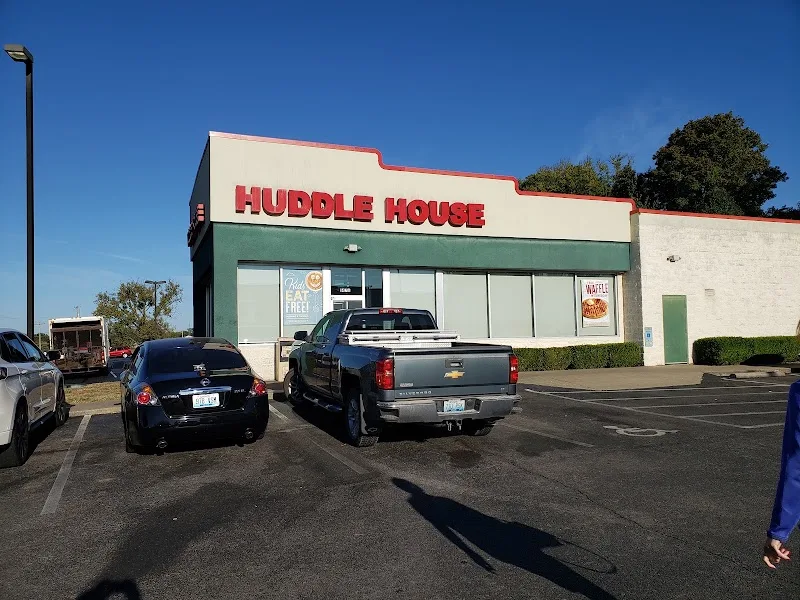 Huddle House