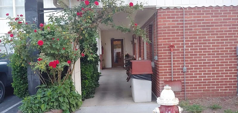 Paul's Motel